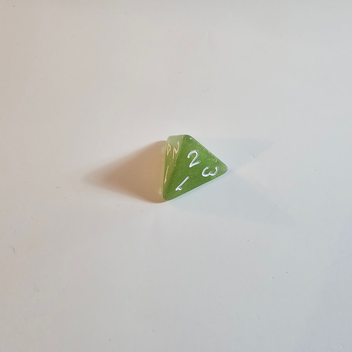 Glittermoss Acrylic Dice Set