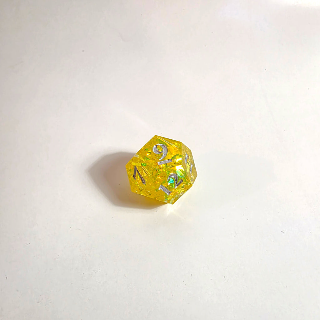 Lightning Clash Sharp Edge Resin Dice Set