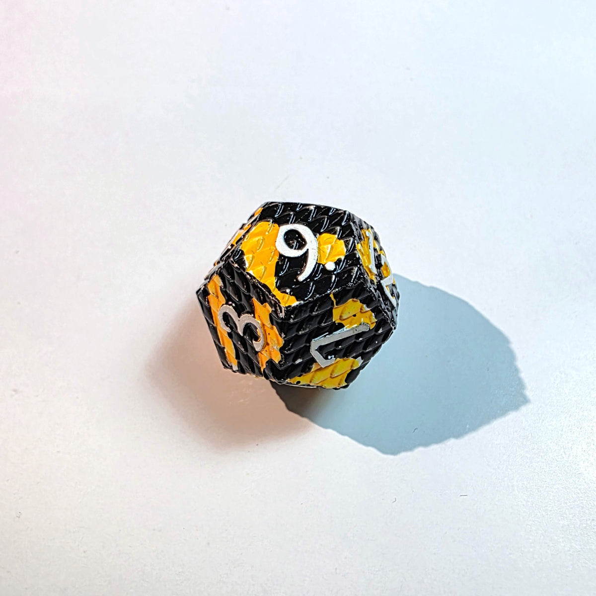 Black Yellow Scale Metal Dice Set