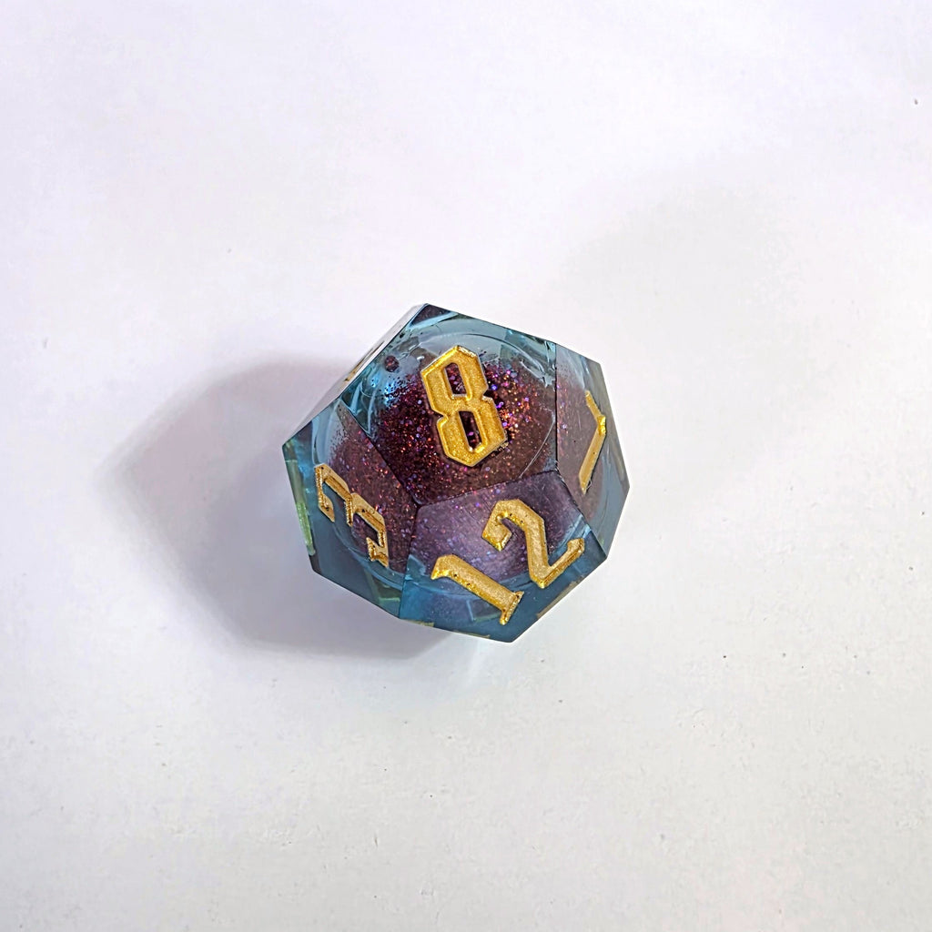 Pearl Current Liquid Core Resin Dice Set