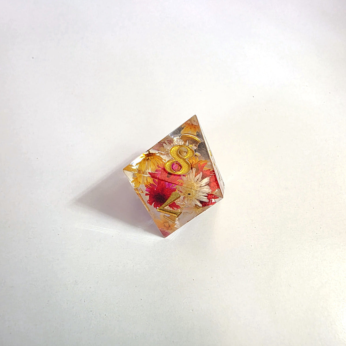 Simple Harmony Sharp Edge Resin Dice Set
