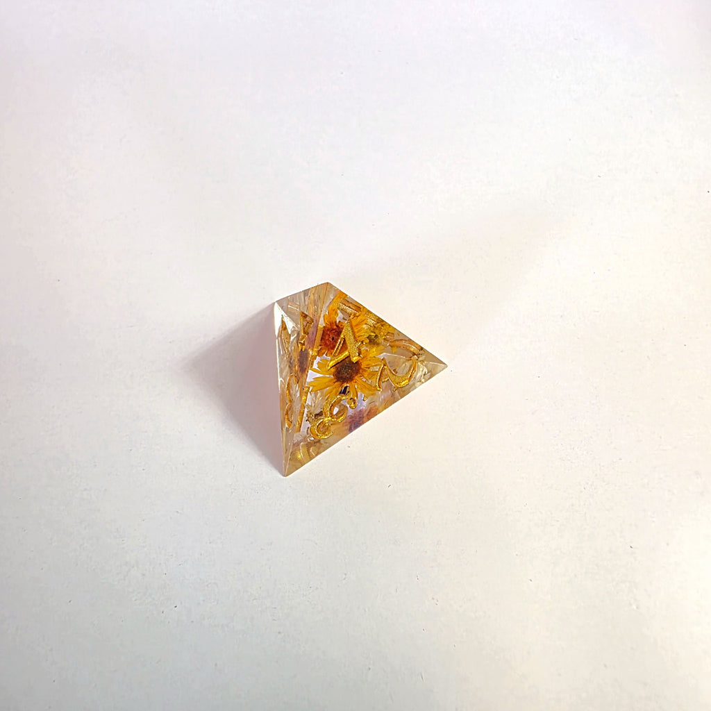 Simple Harmony Sharp Edge Resin Dice Set