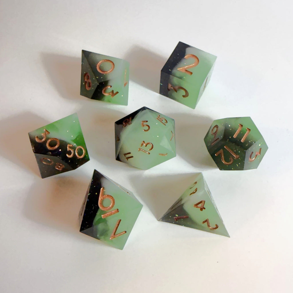 Veilwood Shade Sharp Edge Resin Dice Set