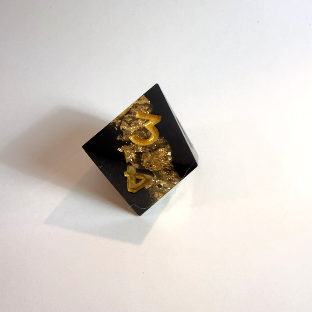 Gold Banded Sharp Edge Resin Dice Set
