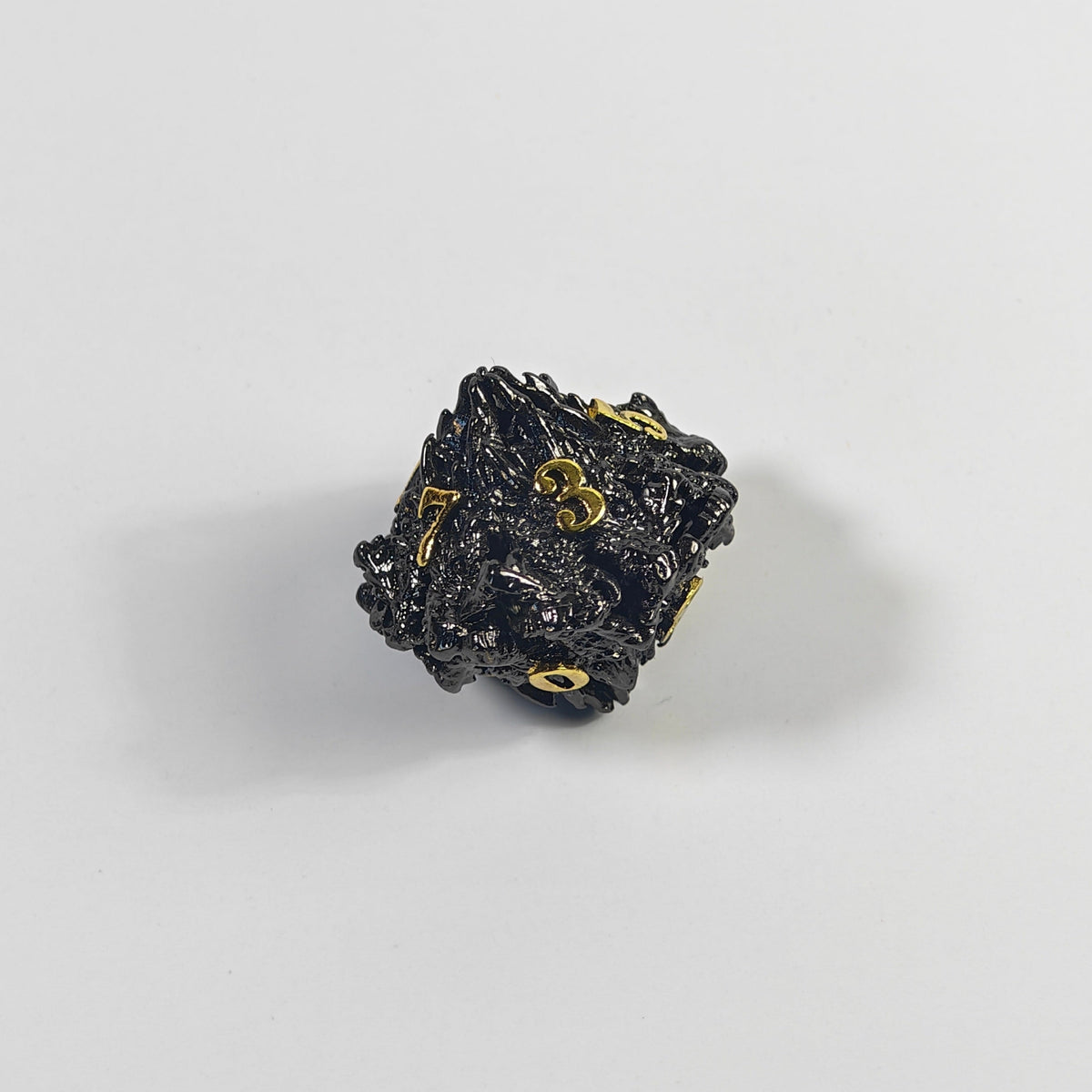 Dragon Head Black Gold Hollow Metal Dice Set
